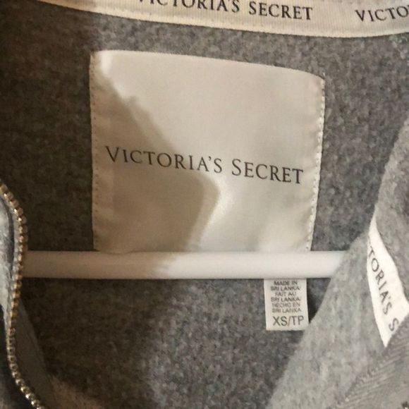 •VICTORIA’S SECRET•GRAY SUPER MODEL ESSENTIAL SEQUIN HEART Y2K HOODIE JACKET XS - Picture 6 of 6